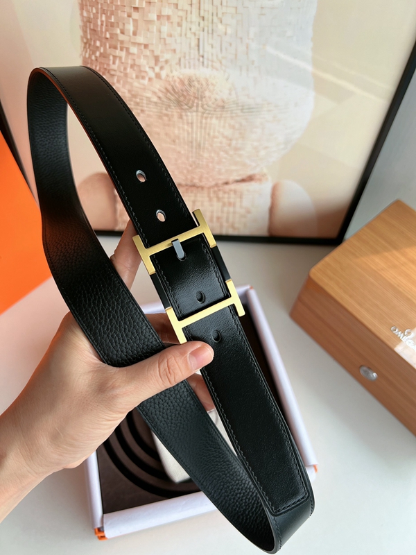 エルメスベルト素材ディテール